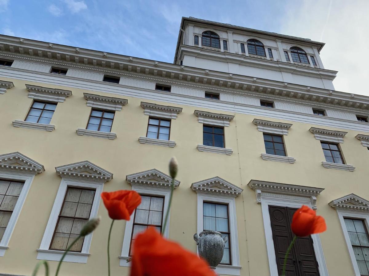 Hotel Landhaus Woerlitzer Hof Oranienbaum-Woerlitz Bagian luar foto